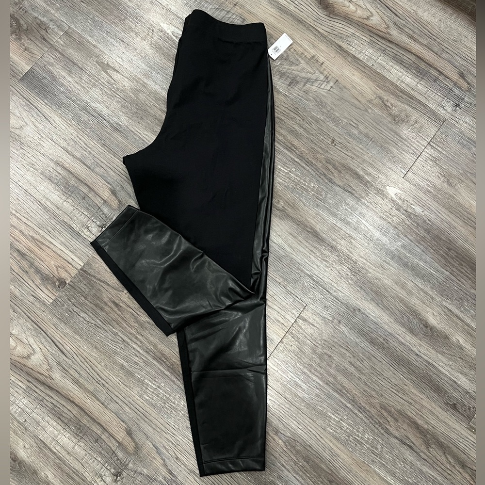 Duel sided leggings.